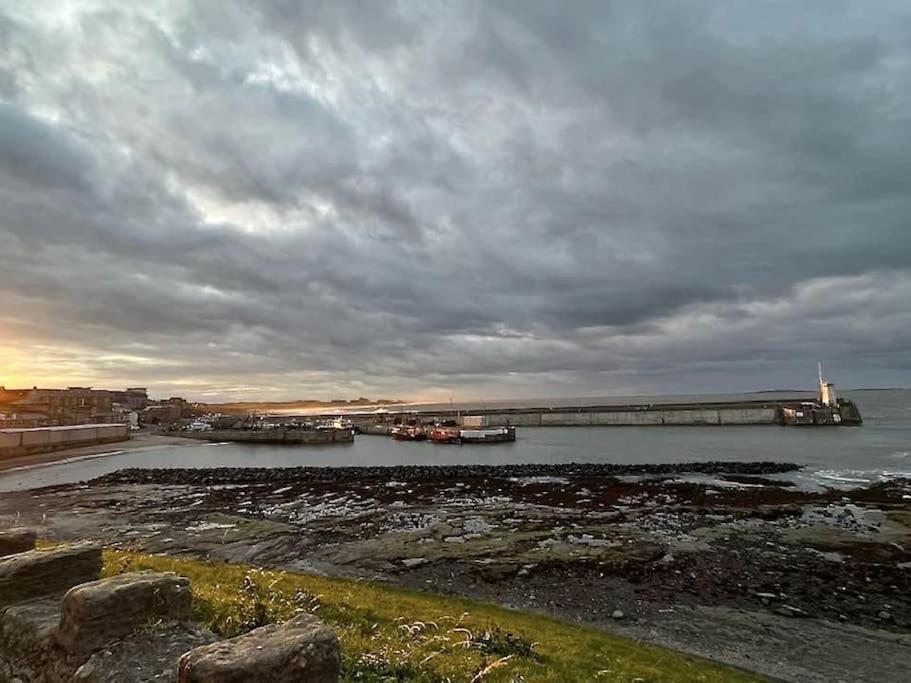 Kelvinside, Seahouses, 2 Minute Walk Into Village المظهر الخارجي الصورة